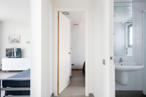 Apartamentos Castellmar Castelldefels Buitenkant foto